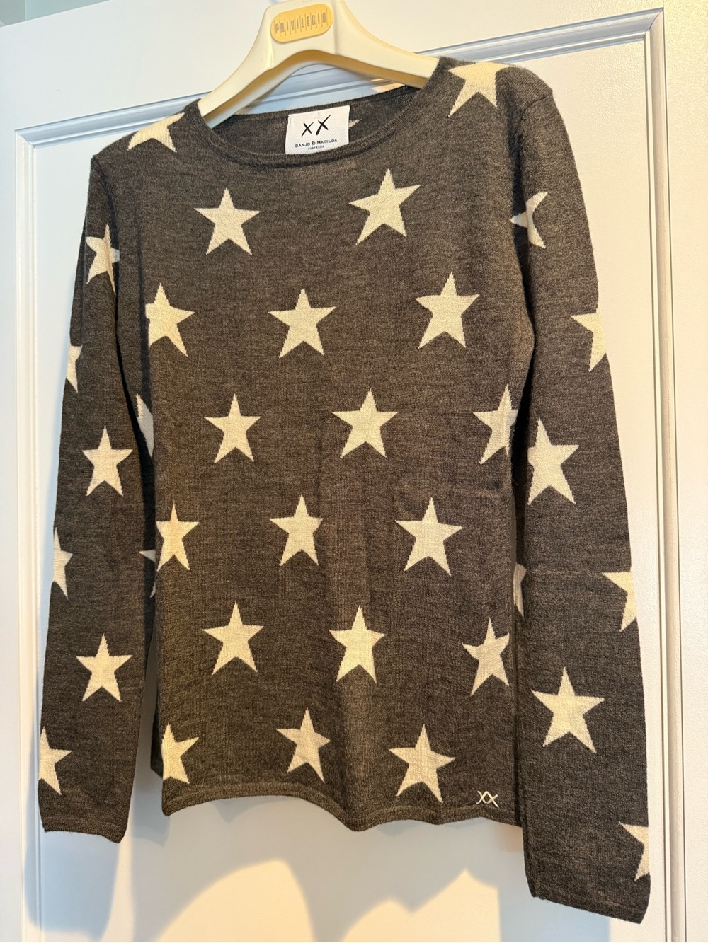 NEW NEVER WORN - Banjo & Matilda 100% Cashmere  Star Gray & White Sweater